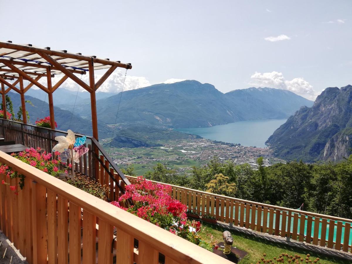Garda Blu Apartment Riva del Garda Exterior foto